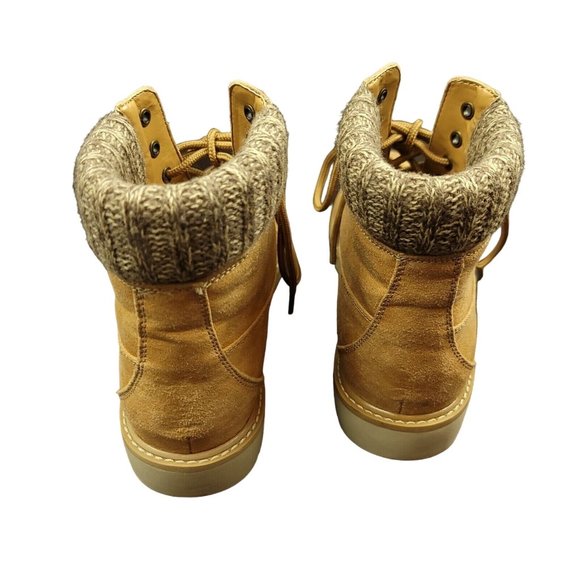 Cliffs‎ by White Mountain Women 9M Malini Bootie Boots C25035 - Picture 2 of 8